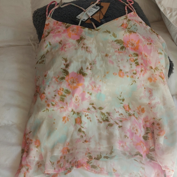 Camisole - Picture 2 of 2